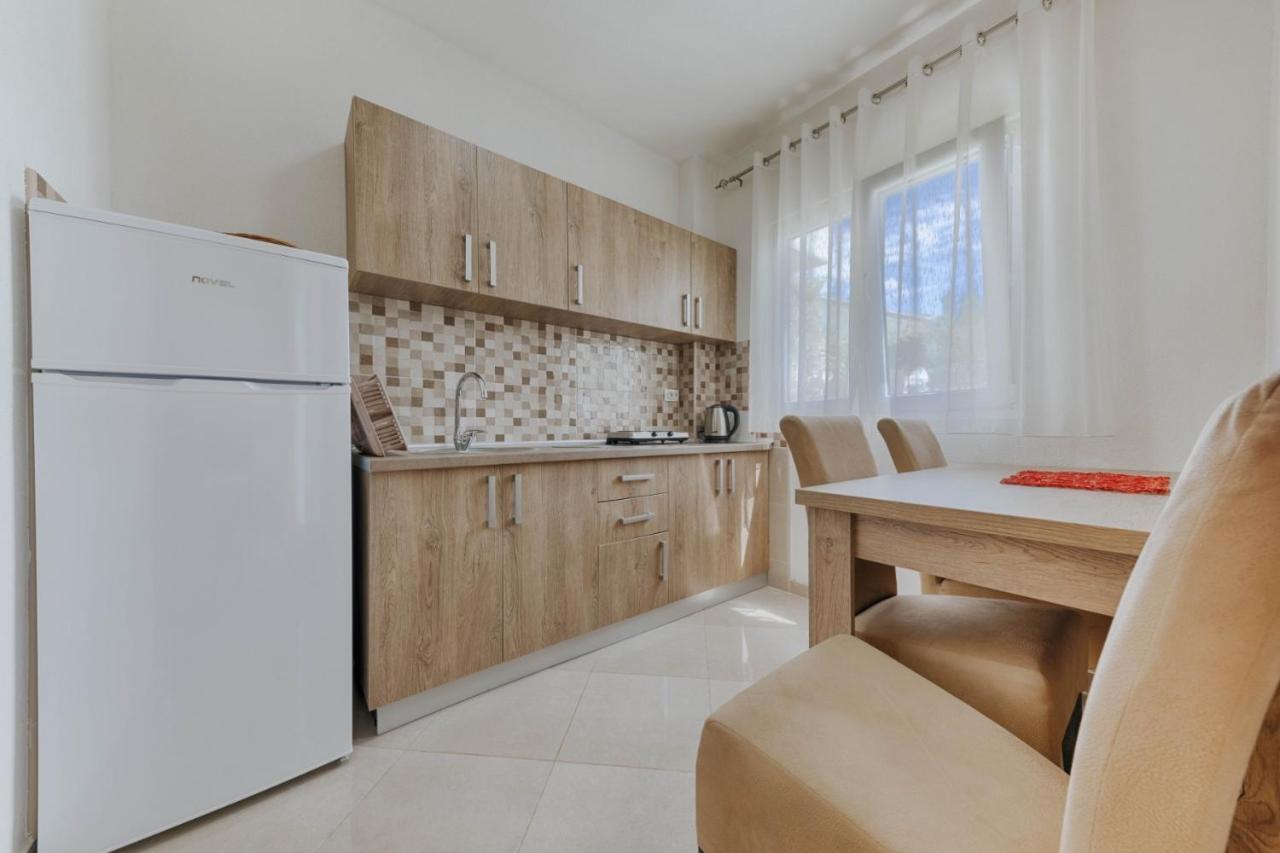 Sea Garden Apartments دوبرا فوفا المظهر الخارجي الصورة