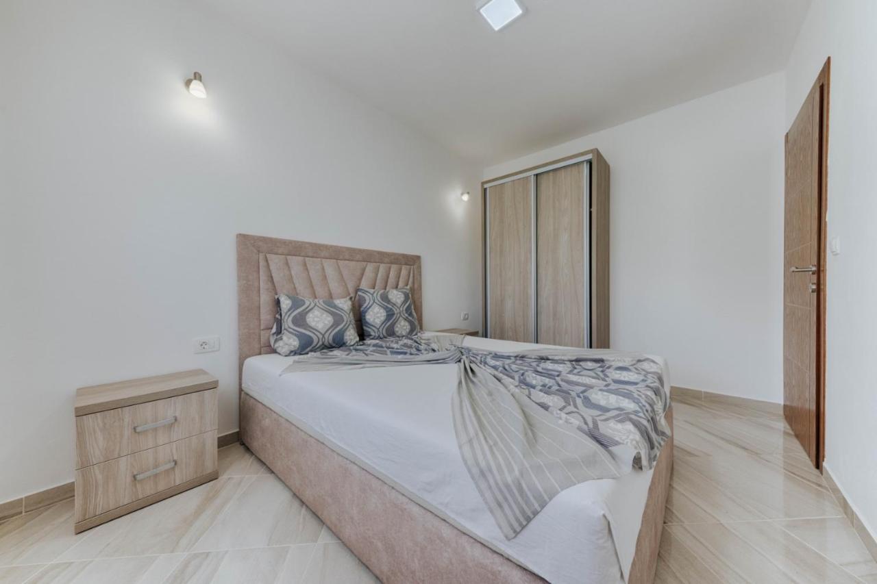 Sea Garden Apartments دوبرا فوفا المظهر الخارجي الصورة